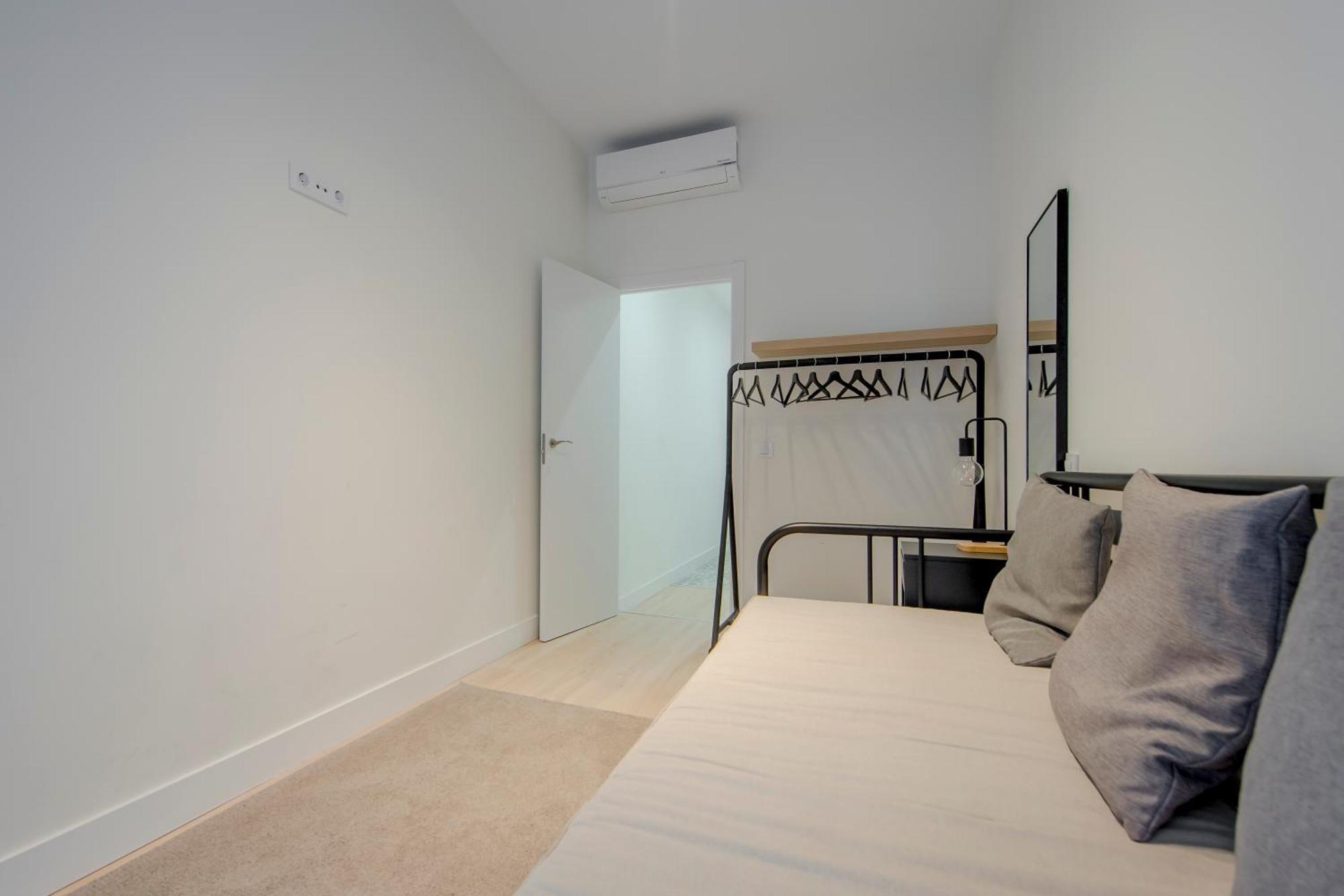 마드리드 Nuevo Apt Para 7 Pax En Malasana - Gran Via E1 아파트 외부 사진